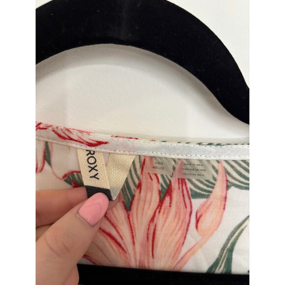 Roxy Top Womens L Empire State View Wrap Marshmallow Tropical Love Long Sleeve - Picture 5 of 7